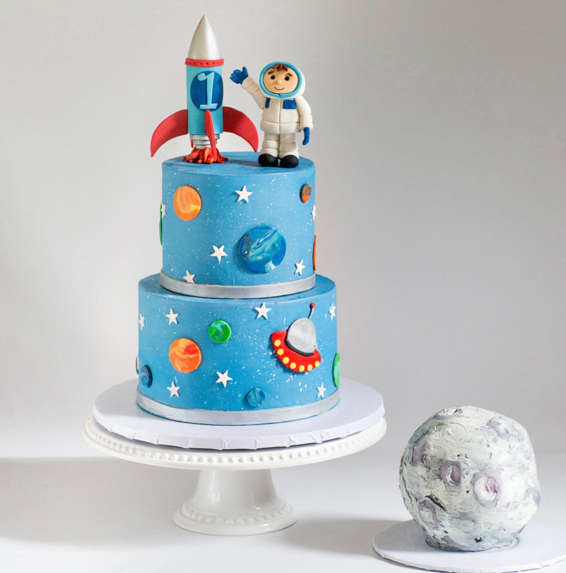 Kids 2 Tier Astronaut Birthday Cake