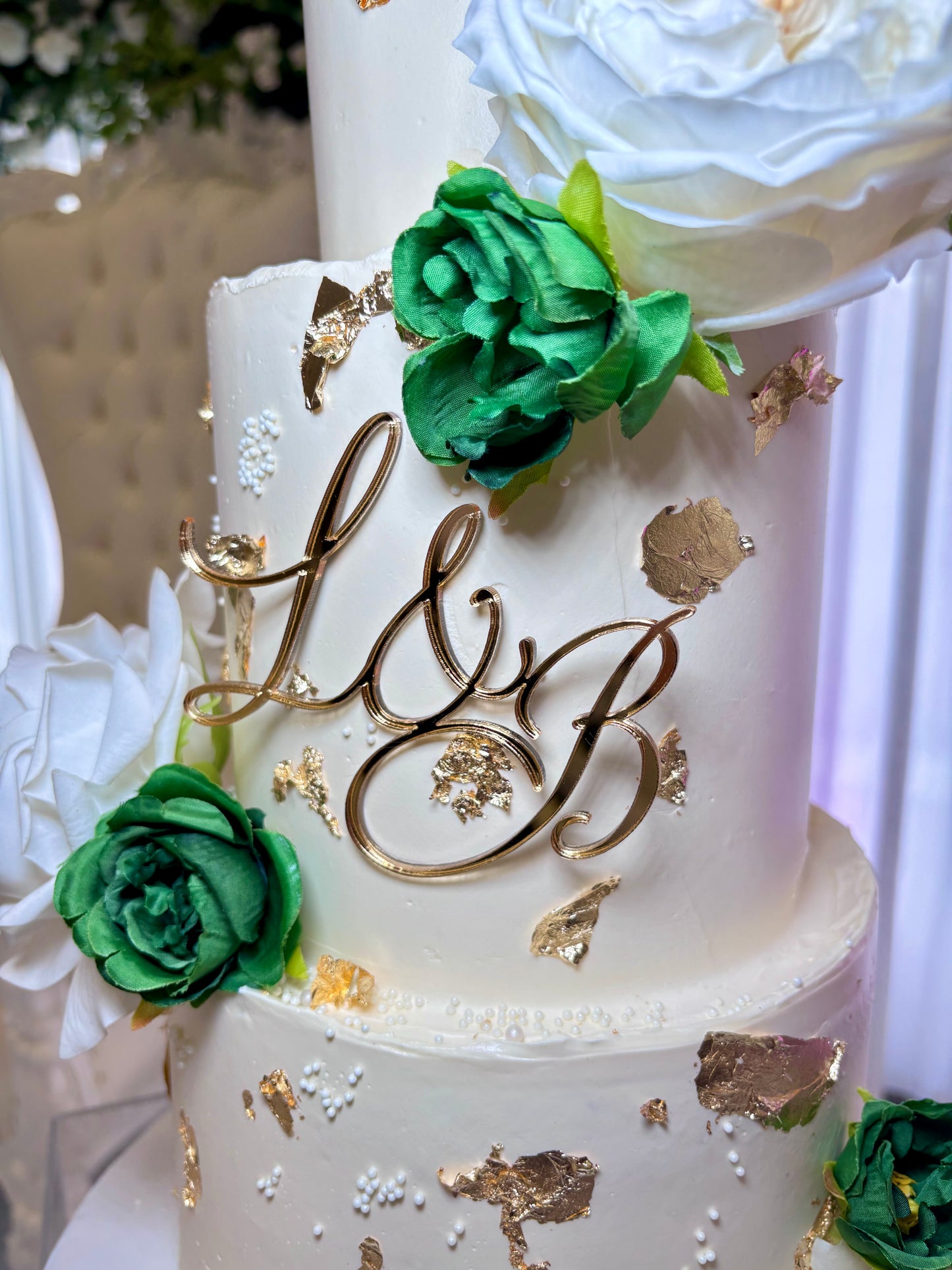 3 tier wedding cake