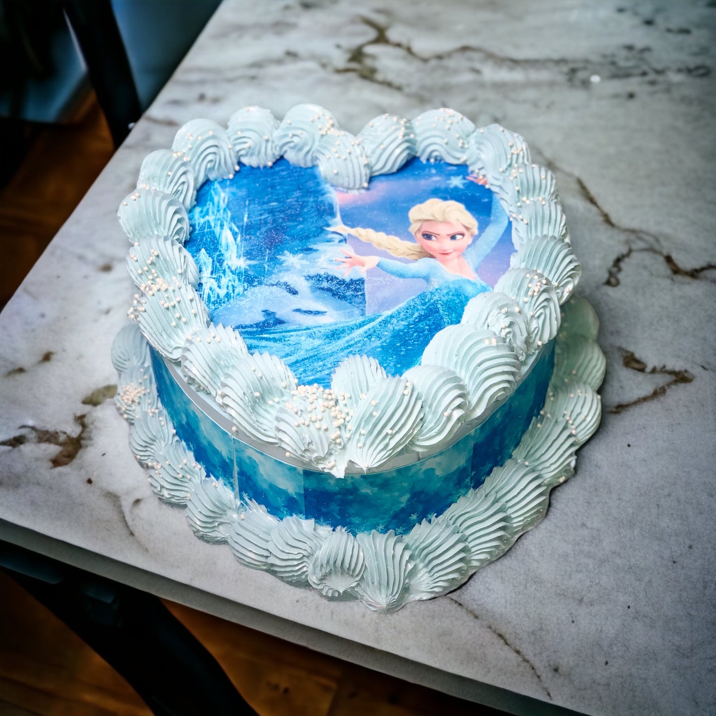 Froz3n heart birthday cake