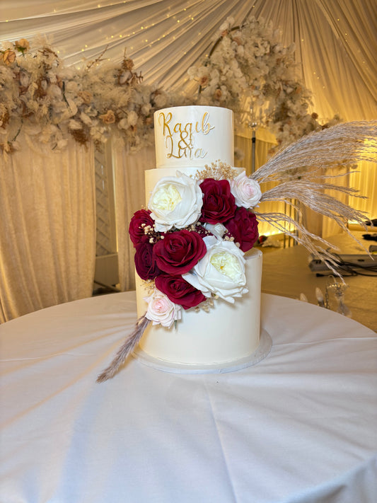 3 tier wedding cake