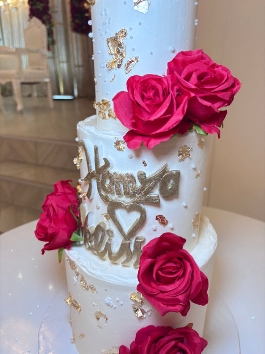 3 tier wedding cake