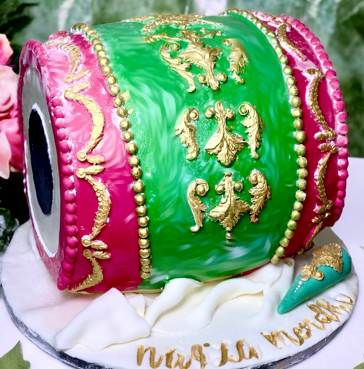 (1) Dholki cake (mehndi)